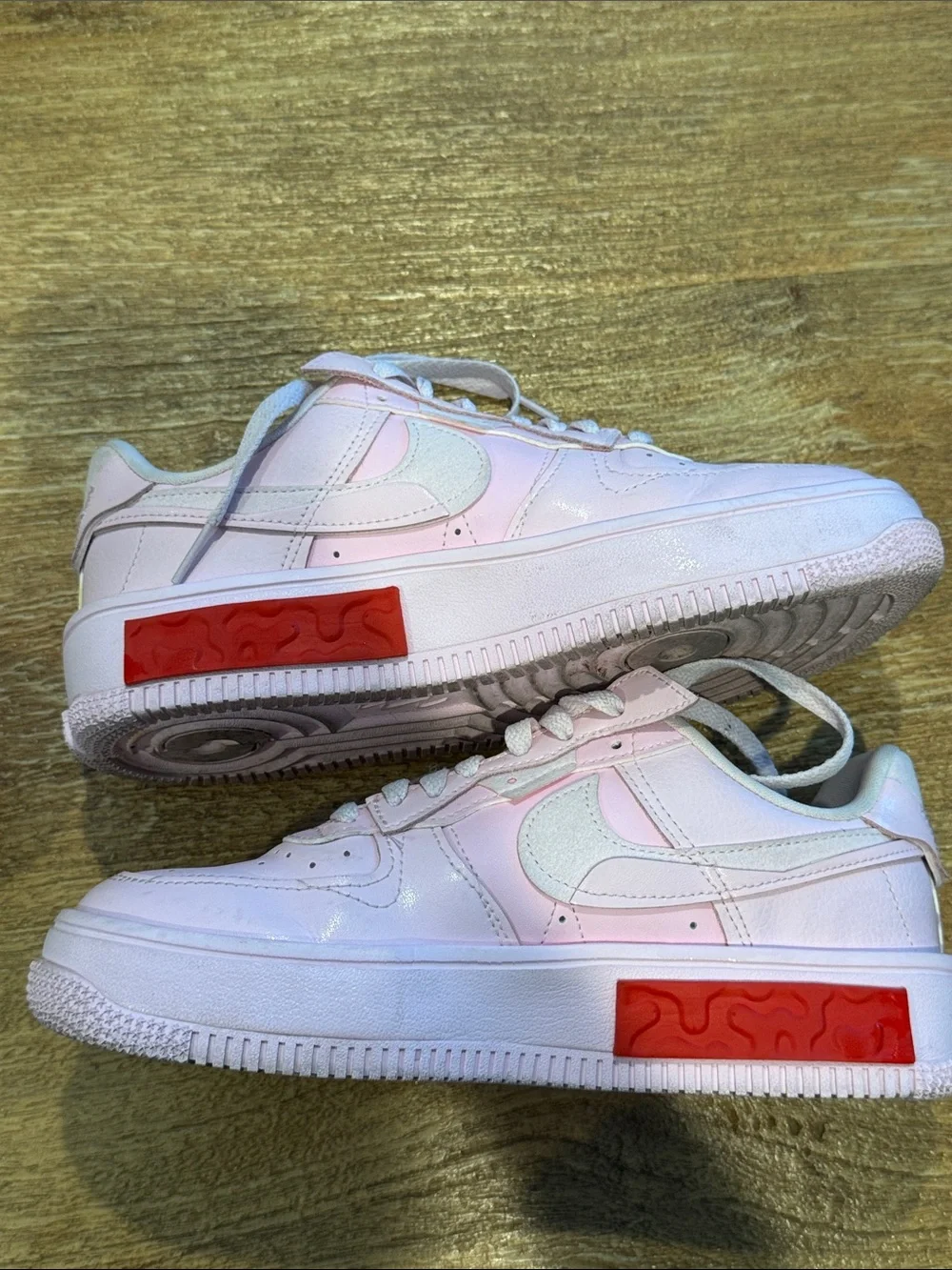 Nike Women's Air Force 1 Fontanka. Size 37.5